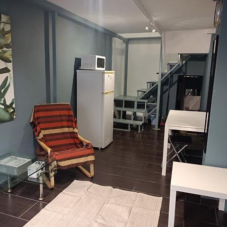 Apartment Dipla 2 Athens Exterior photo