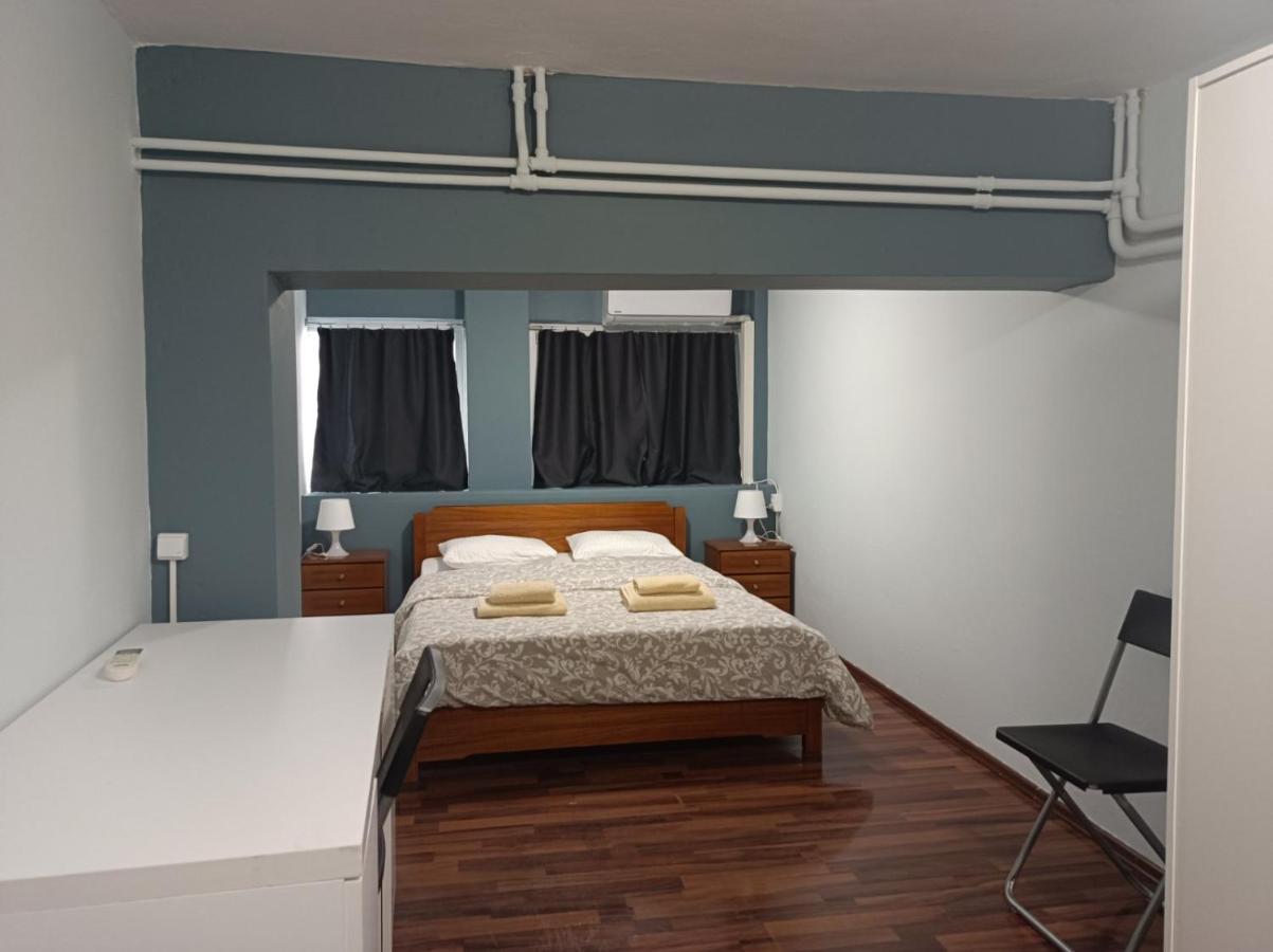 Apartment Dipla 2 Athens Exterior photo